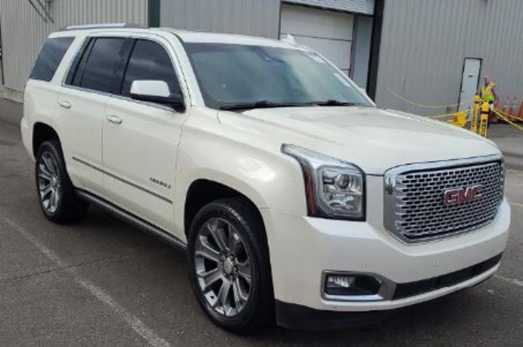 2015 GMC Yukon Denali's photo